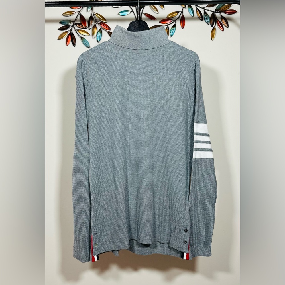 THOM BROWNE 4-BAR POINT COLLAR SHIRT ( READ DESCRIPTION) !!!